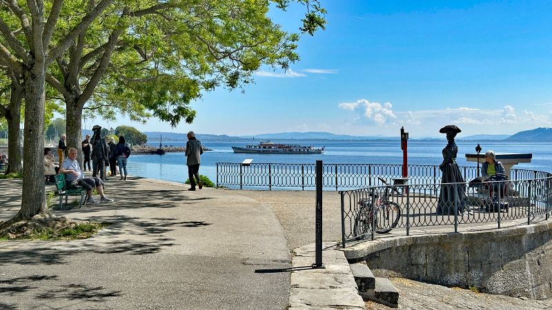 Neuchatel 11