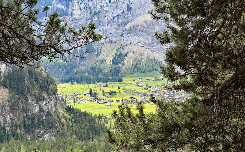 Decending from Oeschinensee 7