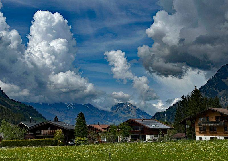 Decending from Oeschinensee 9