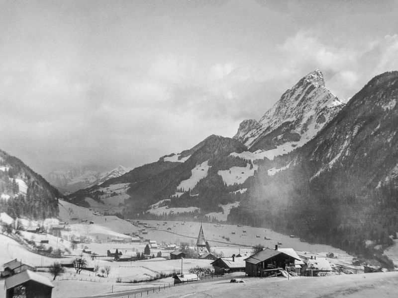 Winter 1924 Saanen