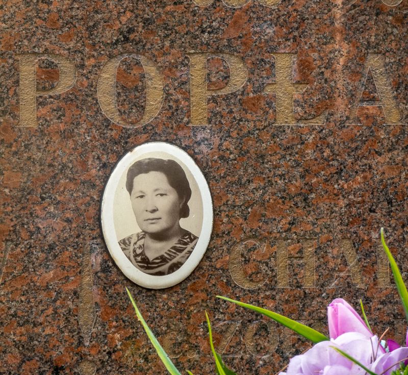 Ceramic photo tile