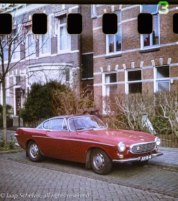 Kodak Instamatic / 1968 Volvo P1800