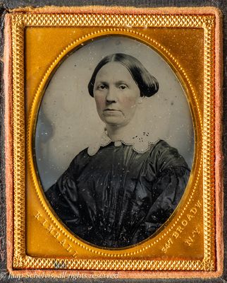 Ninth plate Ambrotype USA c. 1856