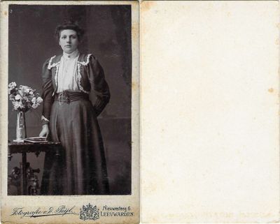 :: Peijl, J. M. van de ::