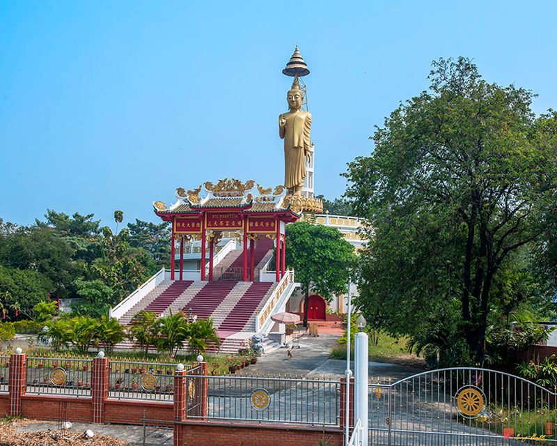 Phra Phut Siwilai (Sriwilai Buddha) (DTHSP0330)