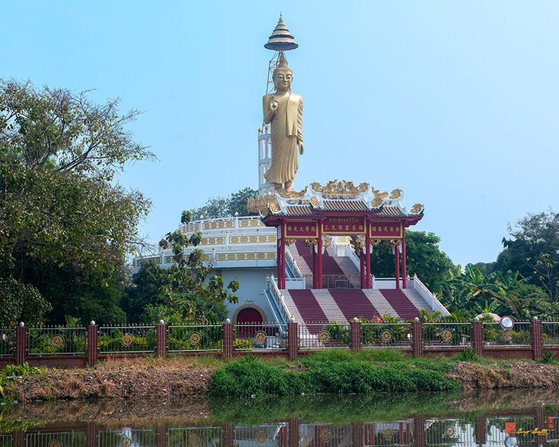 Phra Phut Siwilai (Sriwilai Buddha) (DTHSP0332)