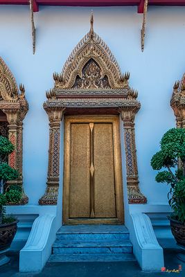 Wat Chanasongkram Phra Ubosot Rear Entrance (DTHB1357)