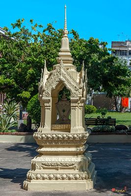 Wat Sangveswitsayaram Phra Ubosot Boundary Stone (DTHB1348)