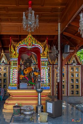 Wat Intarawihan Vishnu Shrine (DTHB1327)