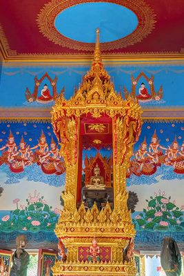 Wat Khao Rang Phra Ubosot Abbot's Chair and Buddha Image (DTHP0557)