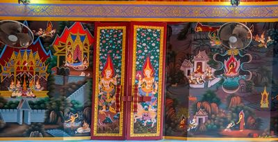 Wat Khao Rang Phra Ubosot Interior Paintings and Window Shutters (DTHP0559)