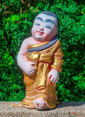 Wat Khao Rang Phra Ubosot Happy Monk Figure (DTHP0570)