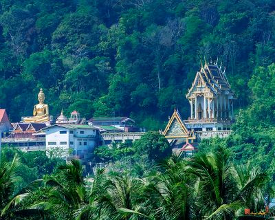 Wat Khao Rang or Wat Khao Rang Samakeethum