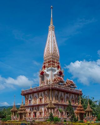 Wat Chalong Phramahathat Chedi for Phra Borom Sareerikatat Buddha Relic (DTHP0406)
