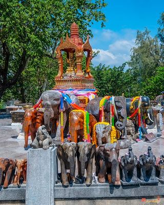 Vishnu Shrine at Phra Prom Area on Promthep Cape (DTHP0249)