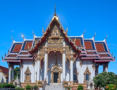 Wat Dokmai วัดดอกไม้