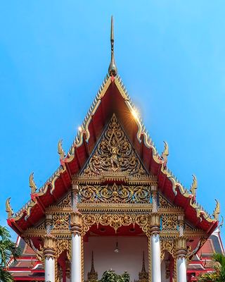 Wat Dokmai Phra Ubosot South Gable (DTHB1777)