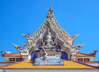 Wat Pariwas Ubosot Gable (DTHB2623)