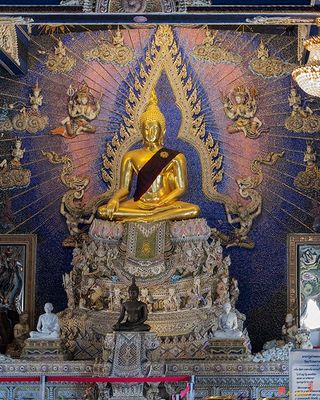Wat Pariwas Ubosot Principal Buddha Image (DTHB2629)