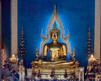 Wat Benchamabophit Phra Ubosot Principal Buddha Image (DTHB2662)