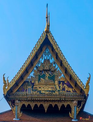 Wat Benchamabophit Gable (DTHB1253)