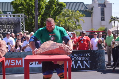 Terry Hollands - he had a rough time since the tables were not secured and when placing the stone he toppled the table!