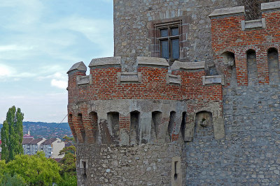14_Hunyad Castle.jpg