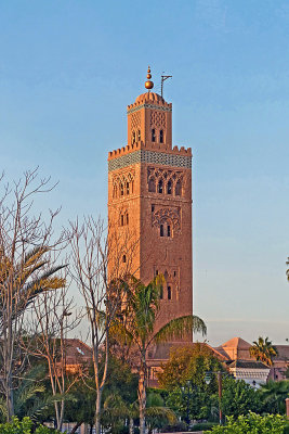 03_Koutoubia Minaret viewed from the bus.jpg