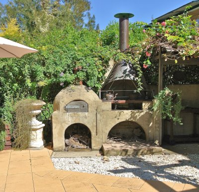  ... the outdoor Pizza oven and BBQ @ Between Waters B&B