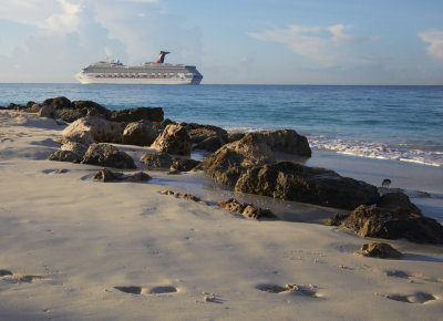 October 2012 Cruise Ships