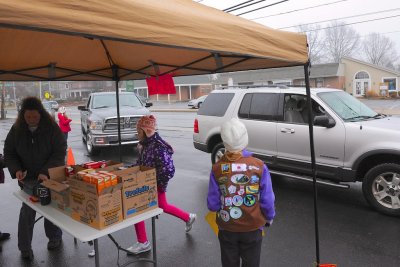 Girl Scout Cookie Sales in Millersville