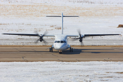 256_5173    ATR-42-320 C-GWEA