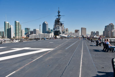 7880 USS Midway