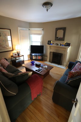 2nd floor 2nd bedroom with natural fireplace