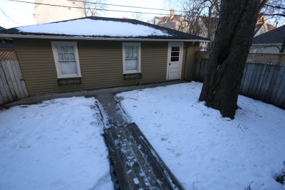 3 car garage on alley