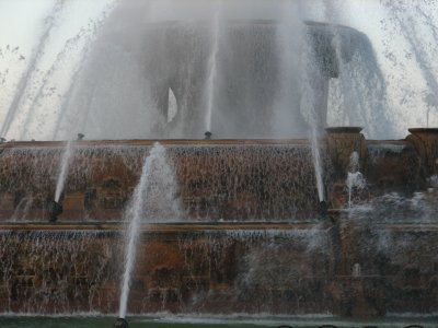 Buckingham Fountain - Chicago.JPG