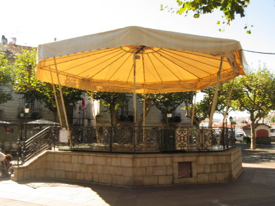 KIOSQUE DE LA PLACE LOUIS XIV