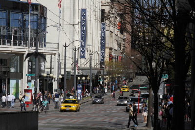 Stopped in Seattle on the way home, perfectly beautiful day.