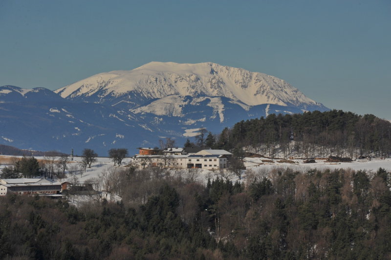 Schneeberg von Howodo aus