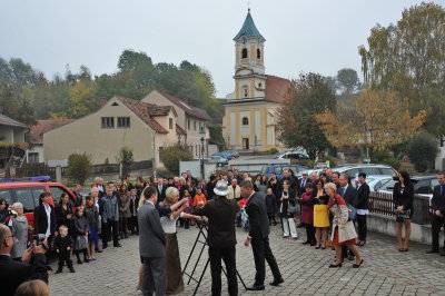 Walpersbach, Hochzeit