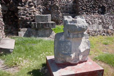 Figuras en Piedra Encontradas en el Lugar