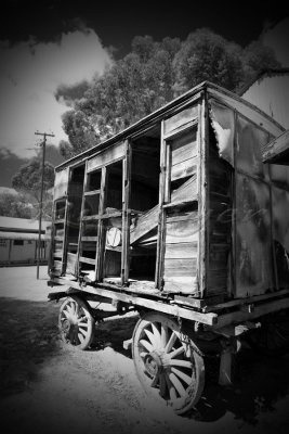Old wagon (BW_100_5311)