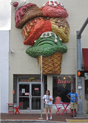 Ice Cream store, Little Havana