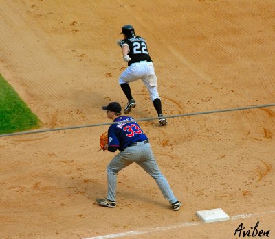 Podsednik Steals 01.jpg