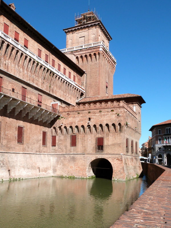  Castle Estense