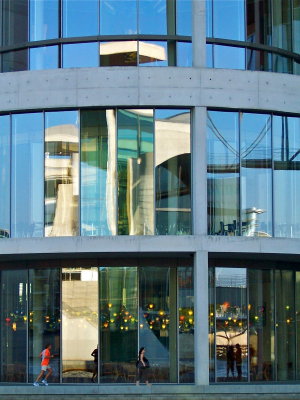 Paul-Lobe Building