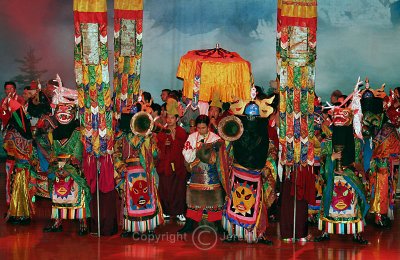 Tibetan & Qiang Ethnic Cultural Performance, Jiuzhaigou (Aug 06)