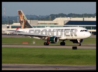 Frontier Airlines Airbus A319 Jaguar