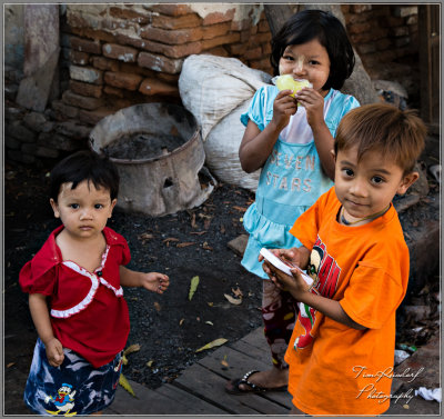 Children on the street in Mandalay