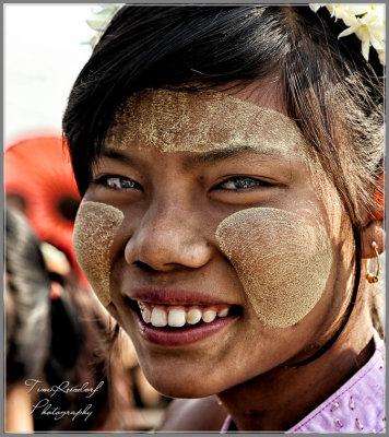 Thanaka on Burmese Girl